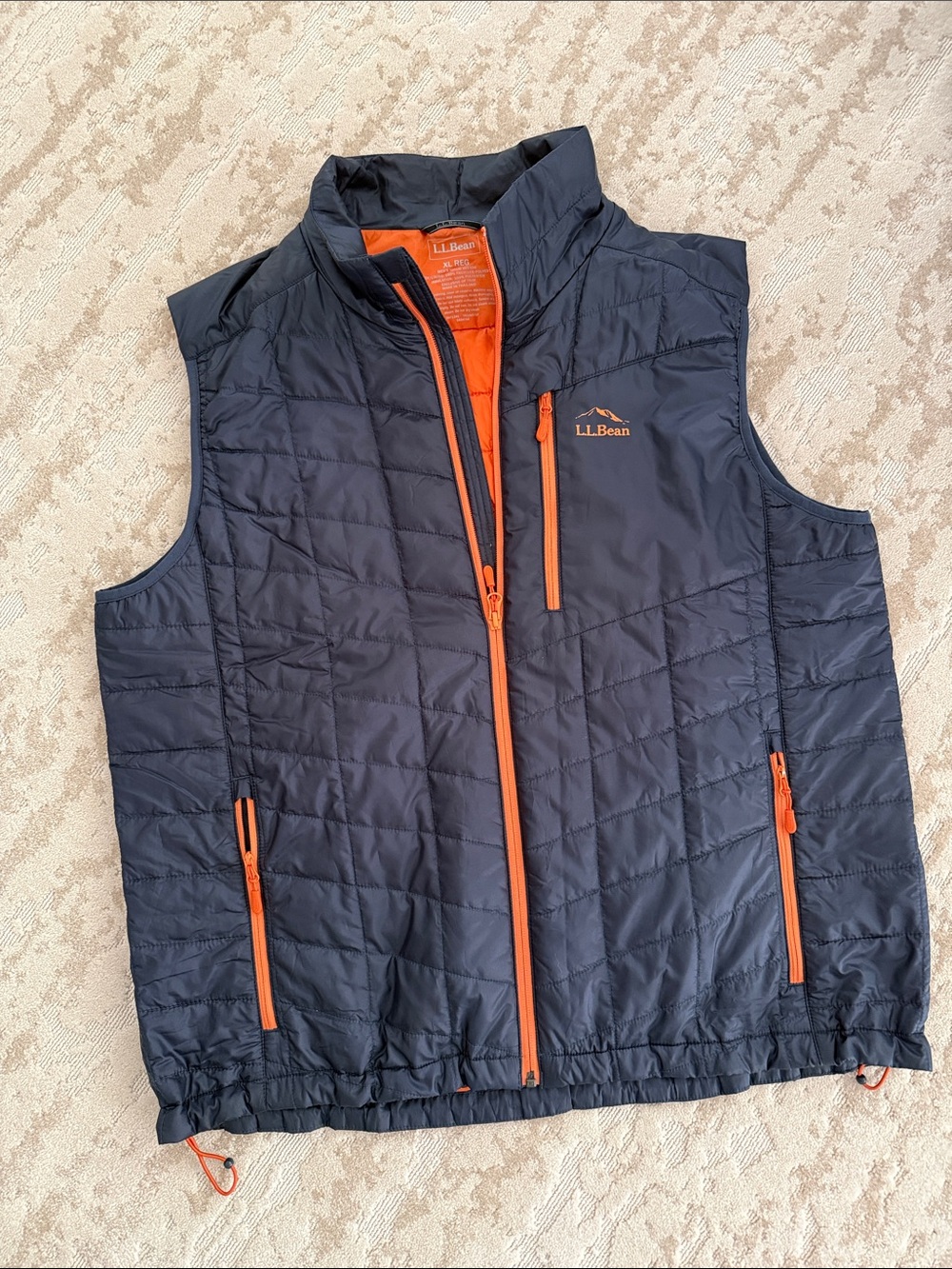 LL Bean Pimaloft men’s vest XL - like new!